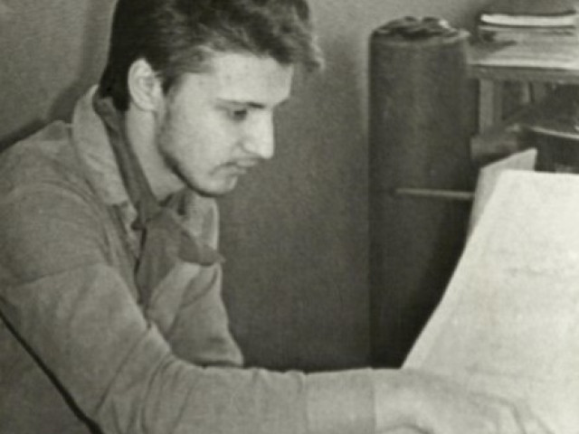 Здесь мне 18...